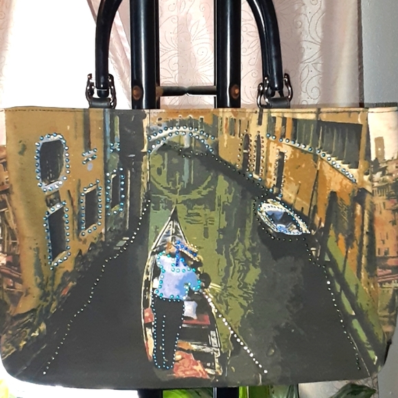 St. John's Bay Handbags - St. John's bay beautiful details shoulder bag